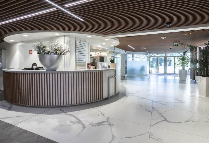 Fotos del hotel Hôtel Lyon Métropole:  24