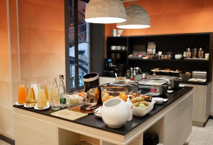 Fotos del hotel Mercure Lyon Centre Beauxarts:  10