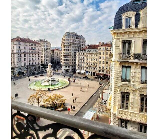 Fotos del hotel Mercure Lyon Centre Beauxarts:  25