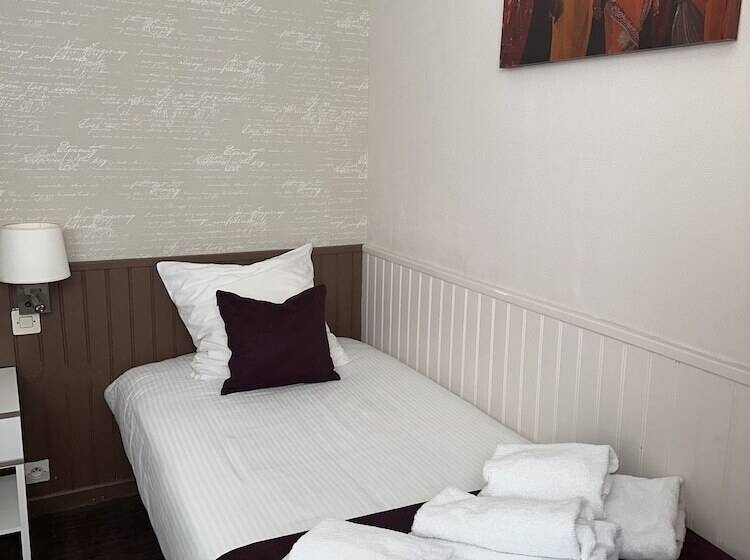 בית מלון כפרי Logis Hôtel Restaurant La Coupe D Or