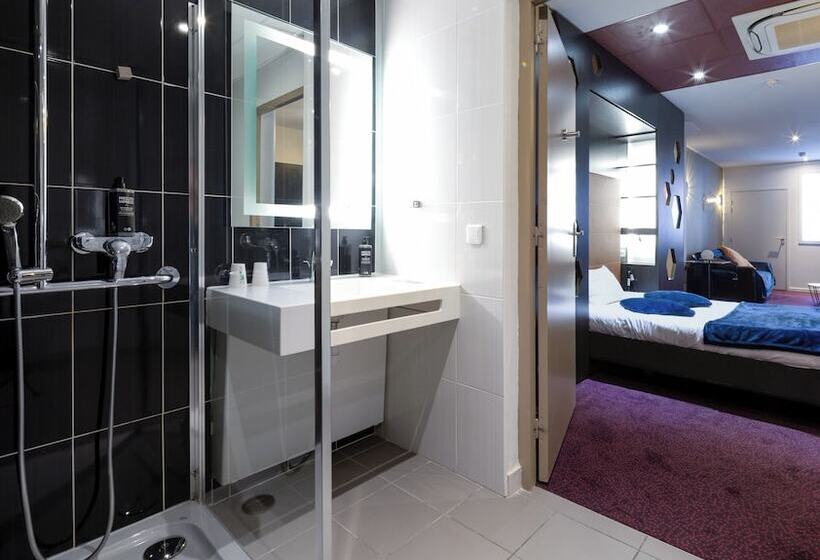 Fotos del hotel Ibis Styles Paris Pigalle Montmartre:  9