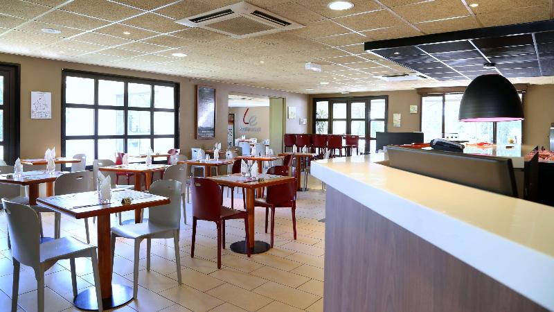 ホテル Campanile Aix En Provence Ouest Jas De Bouffan