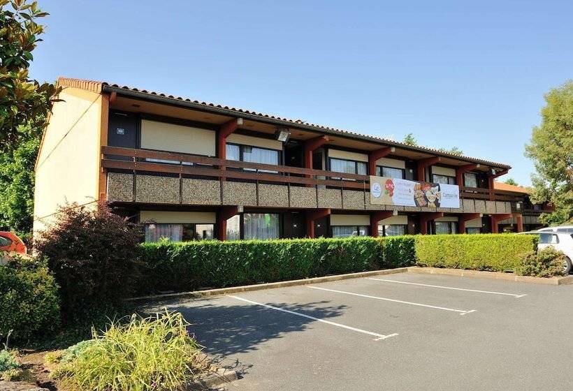 هتل Campanile Cholet