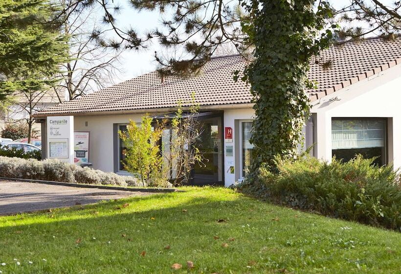 בית מלון כפרי Campanile L Isle D Abeau  Bourgoin Jallieu