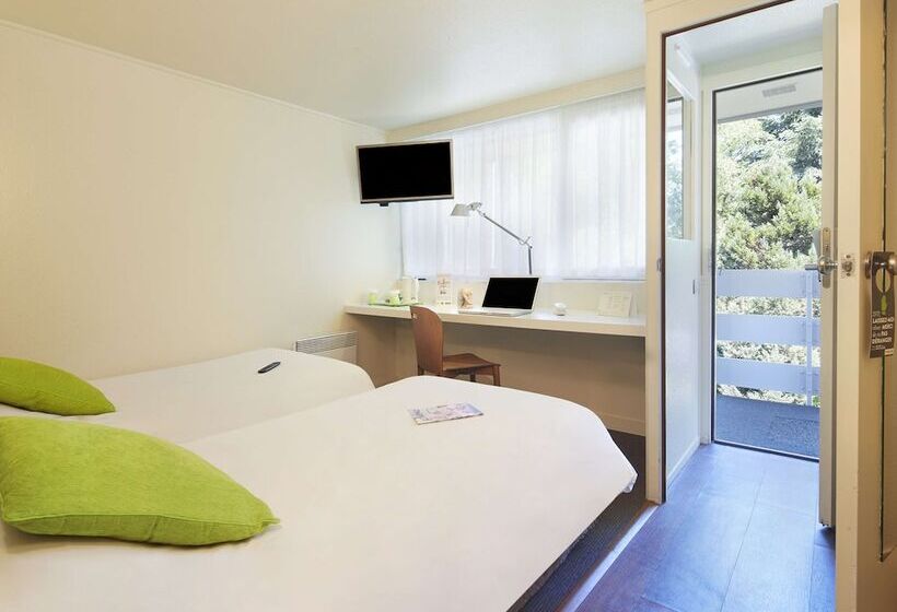 هتل Campanile Orleans   La Source