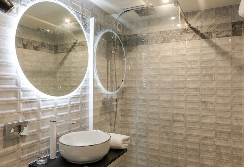 ホテル The Originals City, Hôtel Rennes Sud