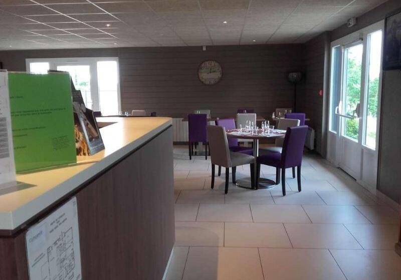 בית מלון כפרי Campanile Sable Sur Sarthe  Vion