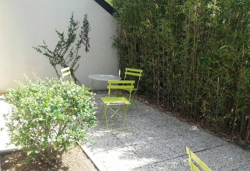 בית מלון כפרי Campanile Sable Sur Sarthe  Vion