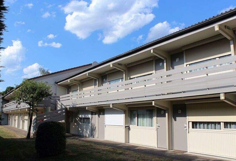 هتل Campanile Vichy   Bellerive