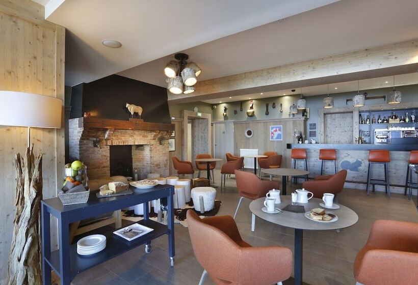 ホテル Chalet Hôtel La Mainaz Restaurant & Resort