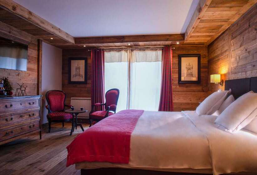 Отель Chalethôtel La Marmotte, La Tapiaz & Spa, The Originals Relais