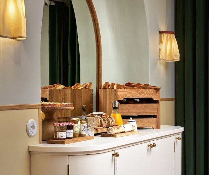 Fotos del hotel Hôtel D Angleterre Champselysées:  9