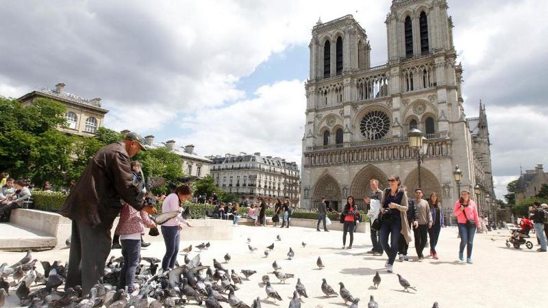 هتل Hôtel Des Deux Iles   Notre Dame