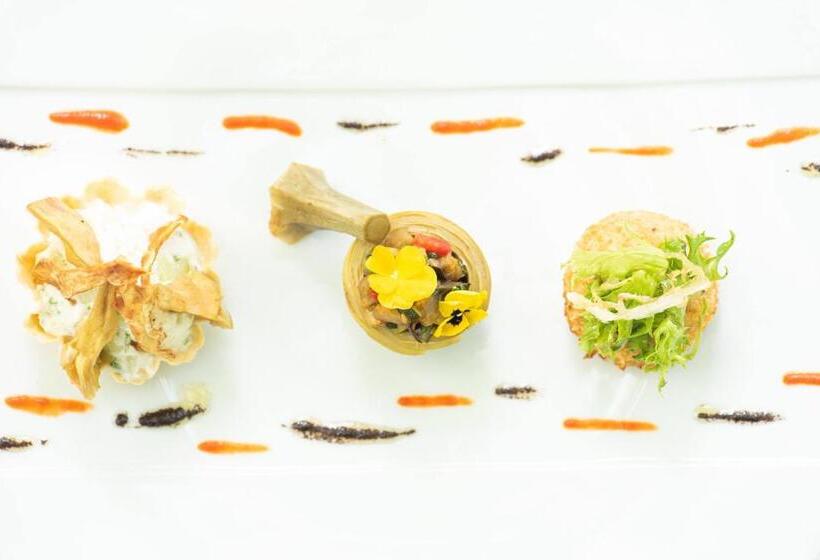 فندق Domaine D Auriac  Relais & Chateaux