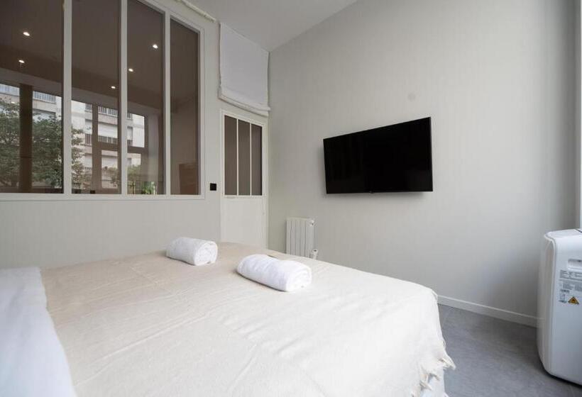 Fotos del hotel Du Chemin Vert Paris:  4