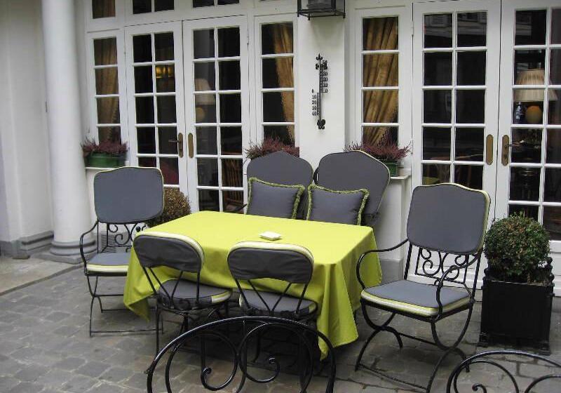 هتل Hôtel Duc De St Simon