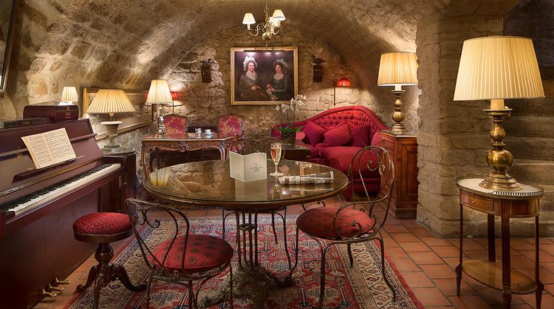 هتل Hôtel Duc De St Simon