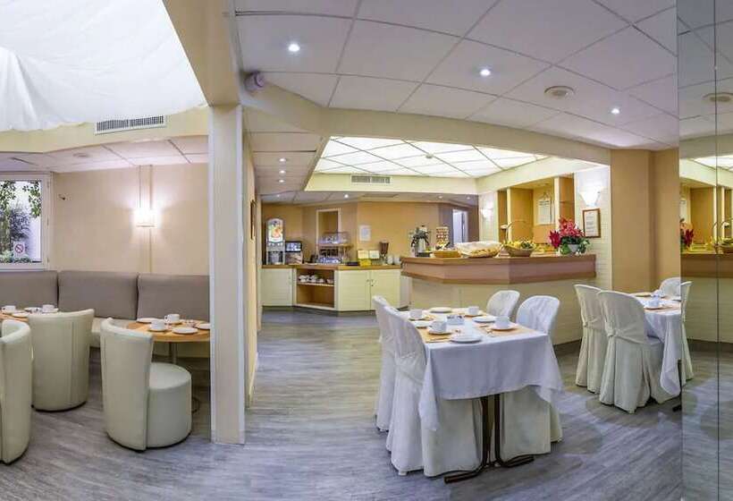 Fotos del hotel Fertel Etoile:  4