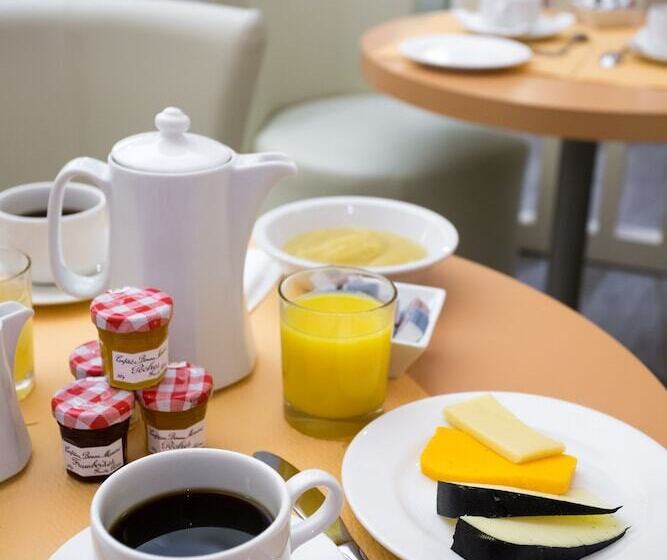 Fotos del hotel Fertel Etoile:  9