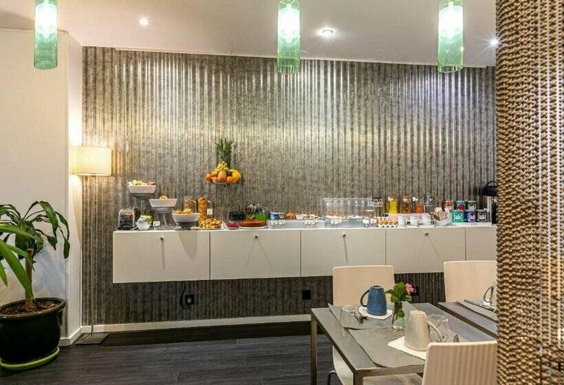 Fotos del hotel Glasgow Monceau By Patrick Hayat:  30