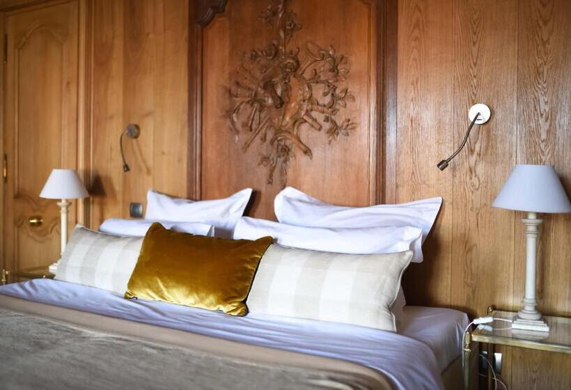 هتل Grand Hôtel Du Lion D Or