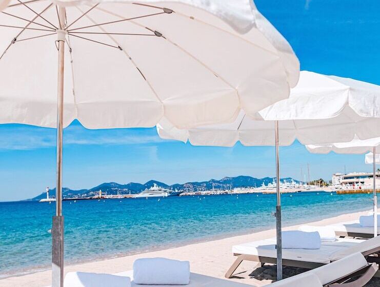 Отель Hôtel Barrière Le Gray D Albion