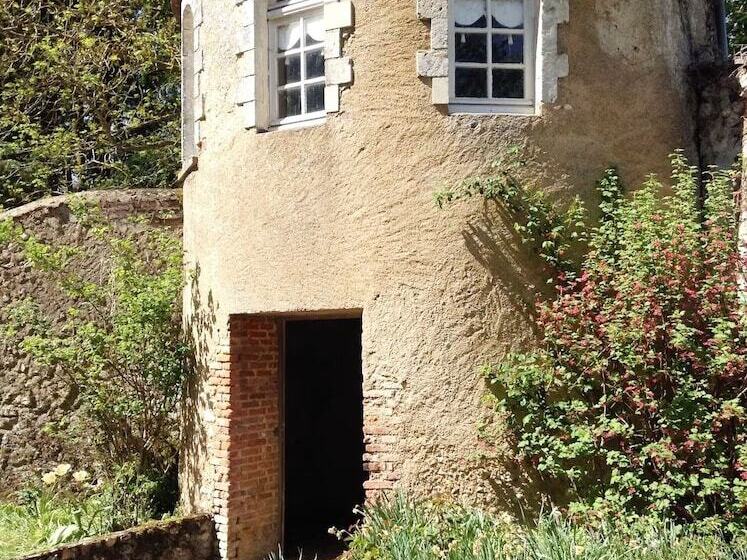 فندق Château Du Bois Guibert