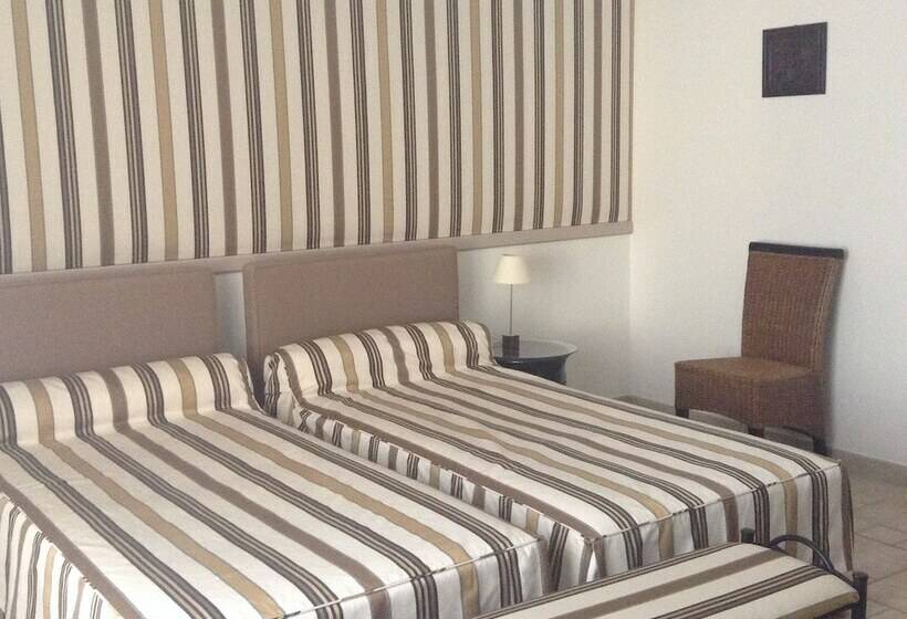 فندق Château Du Bois Guibert