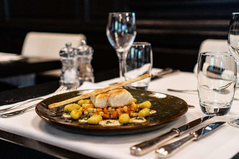 ホテル Hôtel Diana Restaurant & Spa By Happyculture