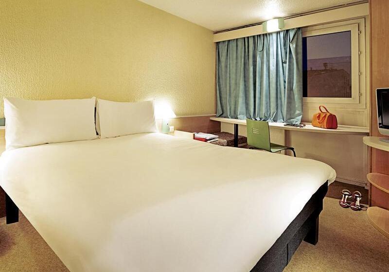 هتل Ibis Amboise