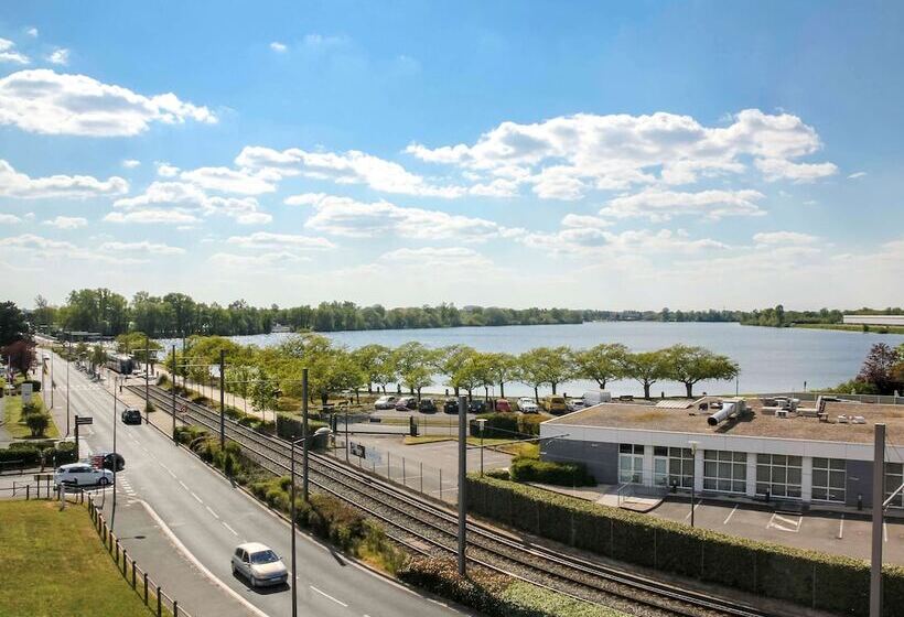 فندق Ibis Bordeaux Lac