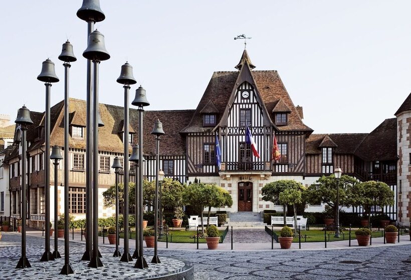 هتل Ibis Deauville Centre