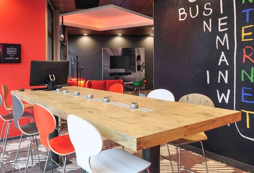 هتل Ibis Le Puyenvelay Centre