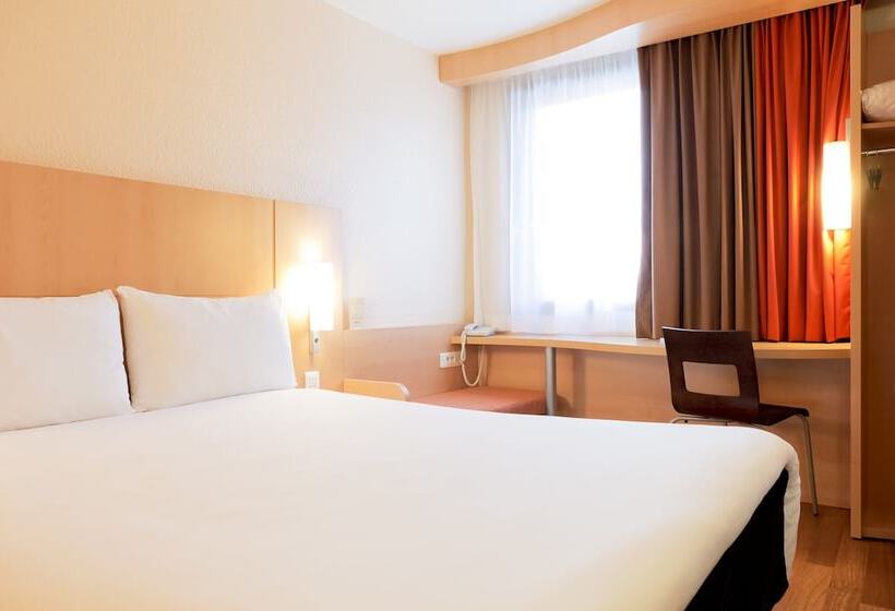 Hotel Ibis Lyon Gare Part Dieu