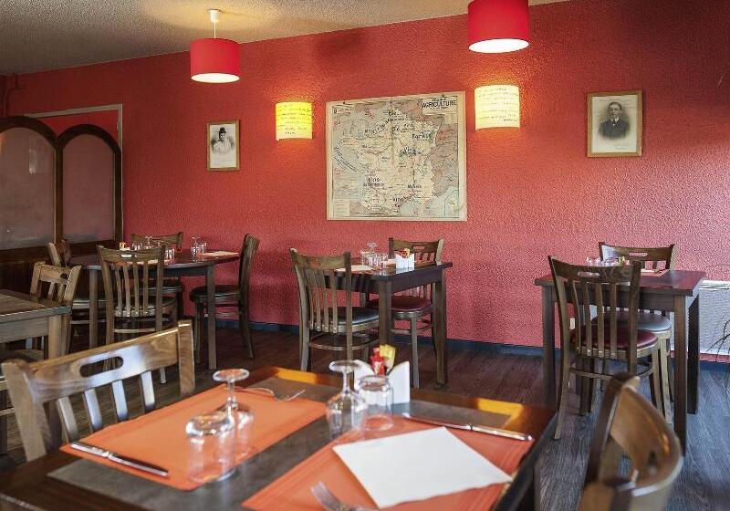 בית מלון כפרי Ibis Moulins