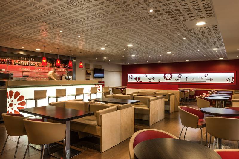 Fotos del hotel Ibis Paris Montmartre 18ème:  10