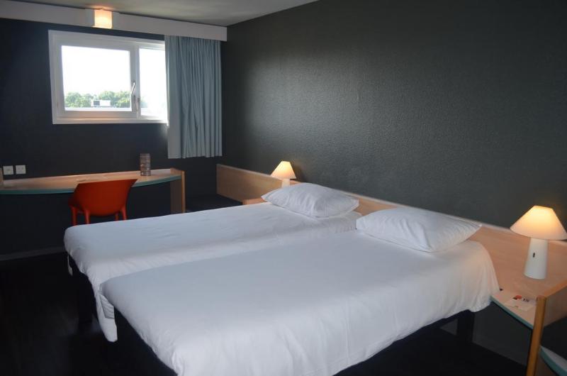 ホテル Ibis Rennes Beaulieu