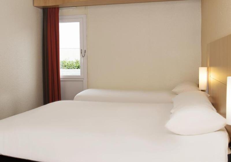 ホテル Ibis Rennes Beaulieu