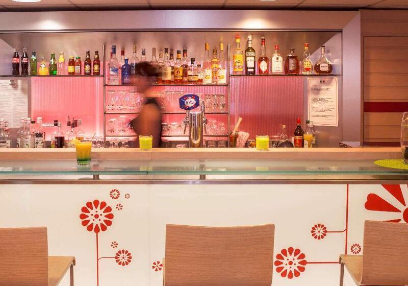 هتل Ibis Rennes Beaulieu