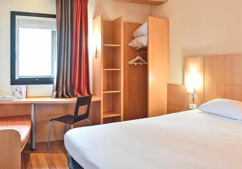 هتل Ibis Saintquentin Basilique