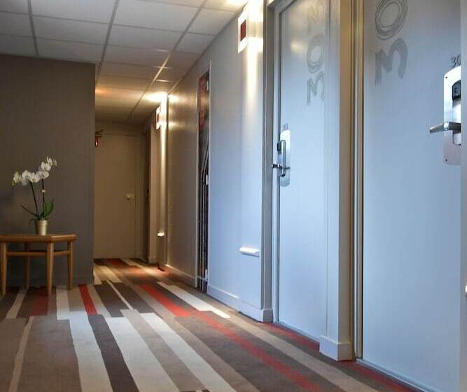 هتل Ibis Saintquentin Basilique