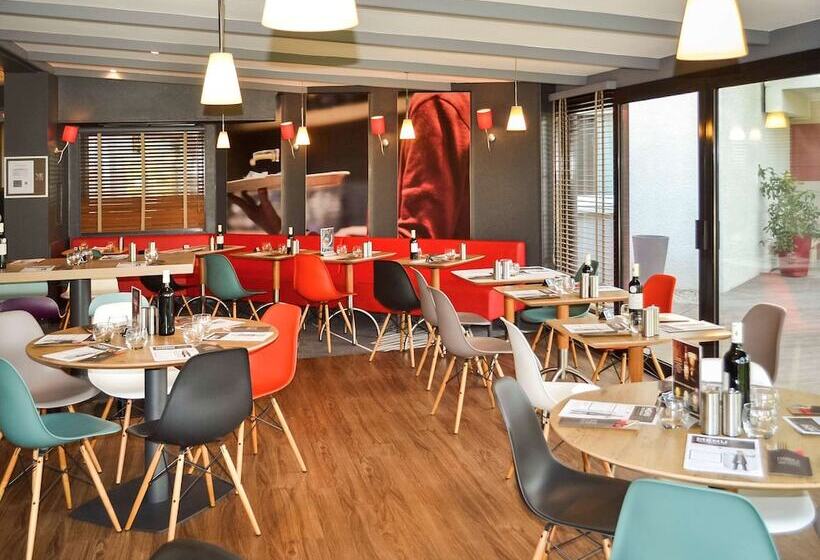 فندق Ibis Salon De Provence