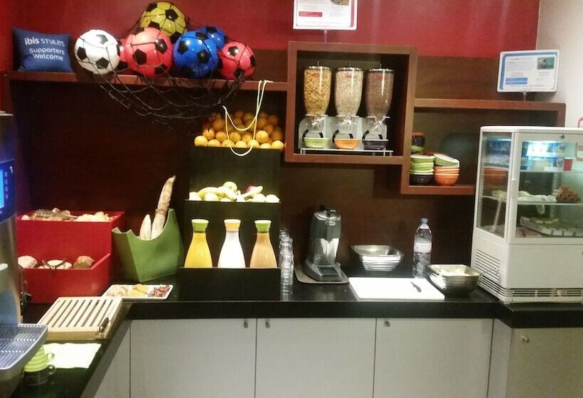 ホテル Accueil Paris Pigalle Montmartre