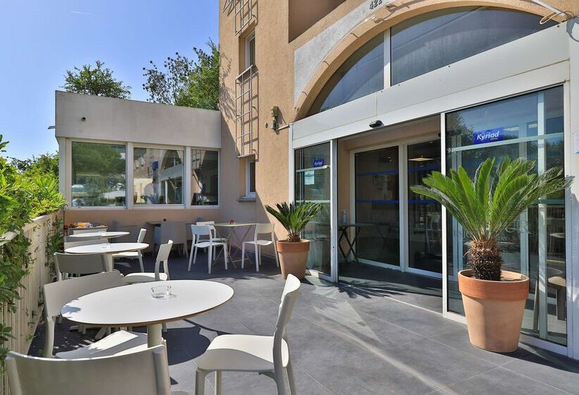 Hotel Kyriad Frejus Centre