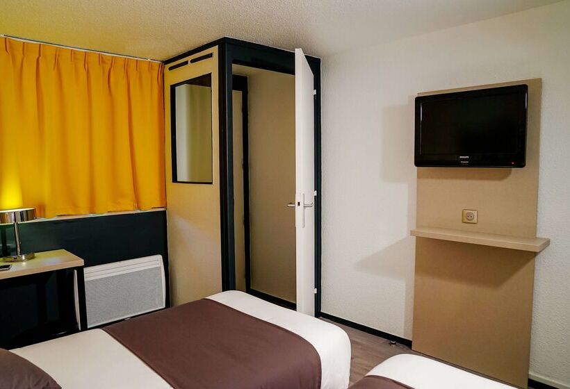هتل Hôtel Kyriad Lille Nord   Roncq