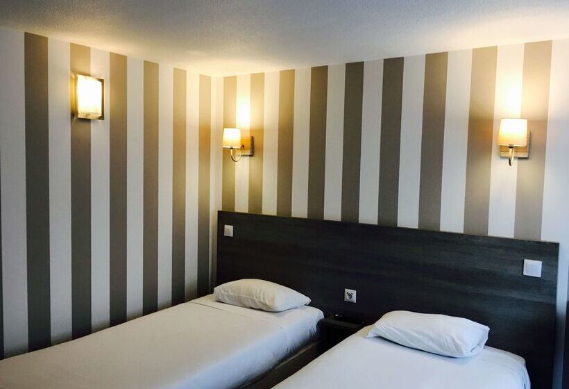 هتل Kyriad Valenciennes Sud  Rouvignies