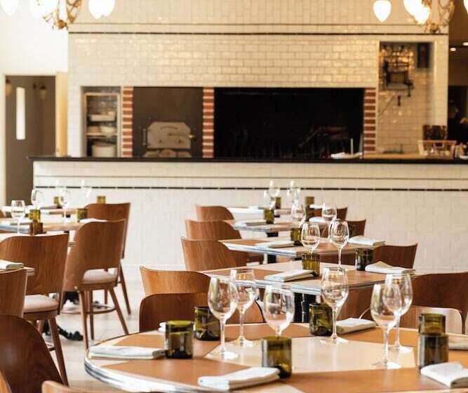 فندق Les Sources De Cheverny