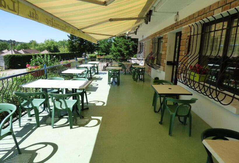 ホテル Restaurant La Chaumiere Du Lac