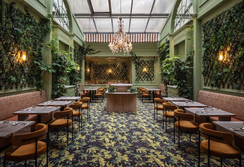 Fotos del hotel Royal Garden Champs Elysées:  8