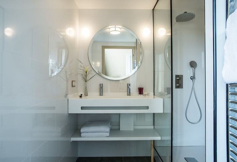 Fotos del hotel Royal Garden Champs Elysées:  11